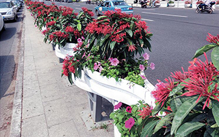 隔離道路花箱價(jià)格,花箱花盆,公路花箱,戶外花箱哪家好