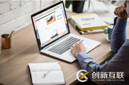 企業(yè)在seo優(yōu)化和sem競(jìng)價(jià)之間應(yīng)該如何選擇？